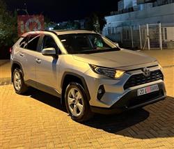 تۆیۆتا ڕاڤ 4